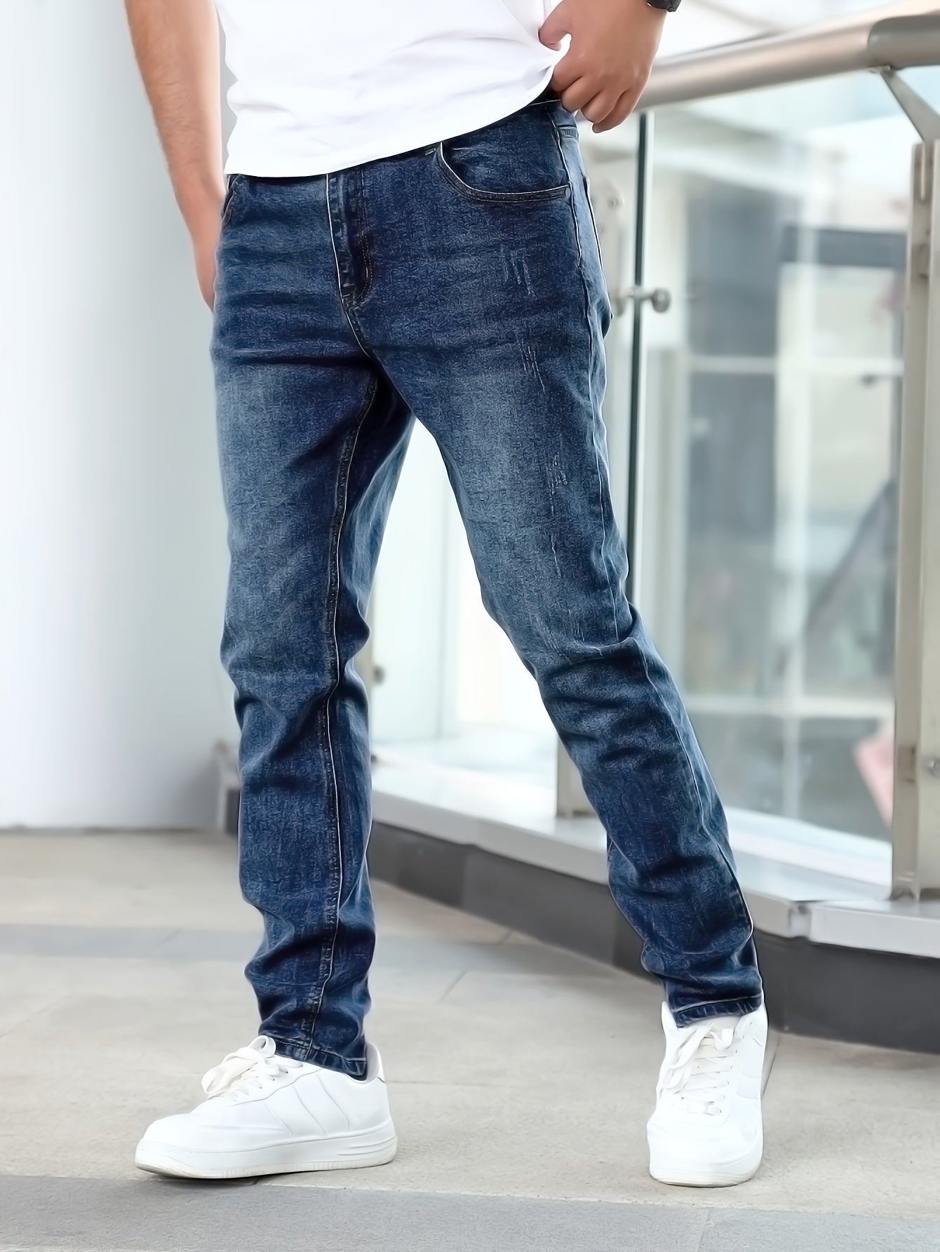 Everyday-Comfort Jeans