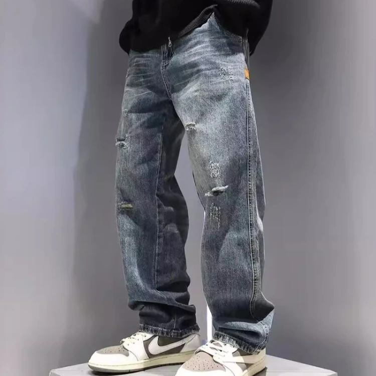Relaxed-Fit Jeans