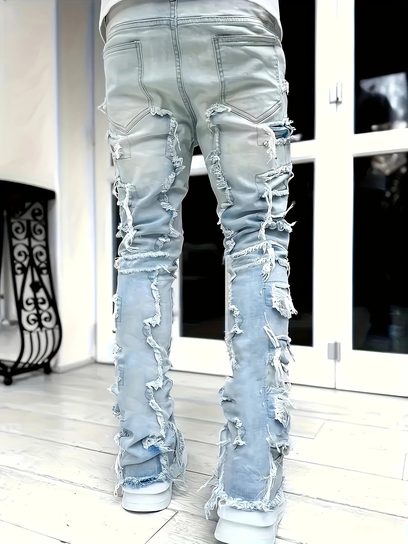 Bold-Edge Jeans