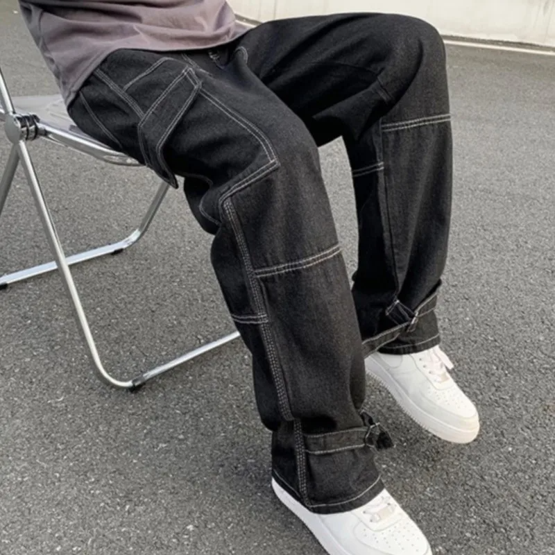 Relaxed-Fit Jeans