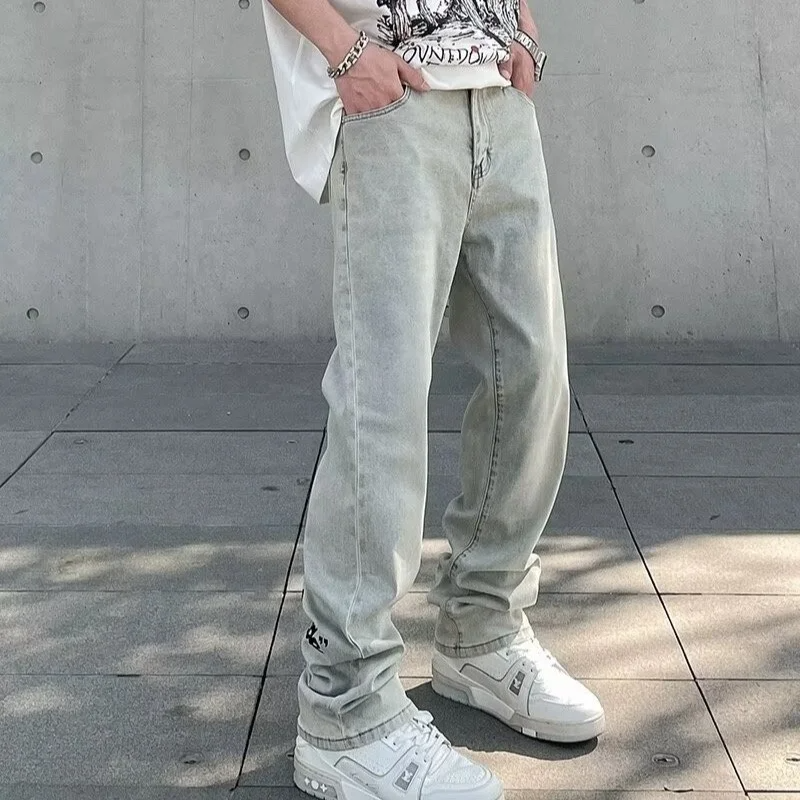 Relaxed-Fit Jeans