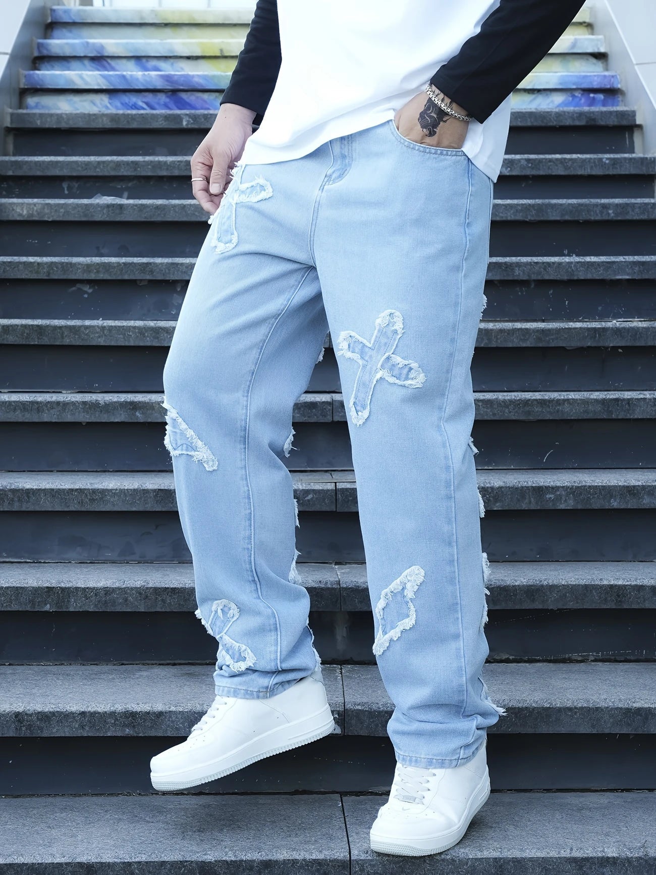 Embroidered-Elegance Jeans