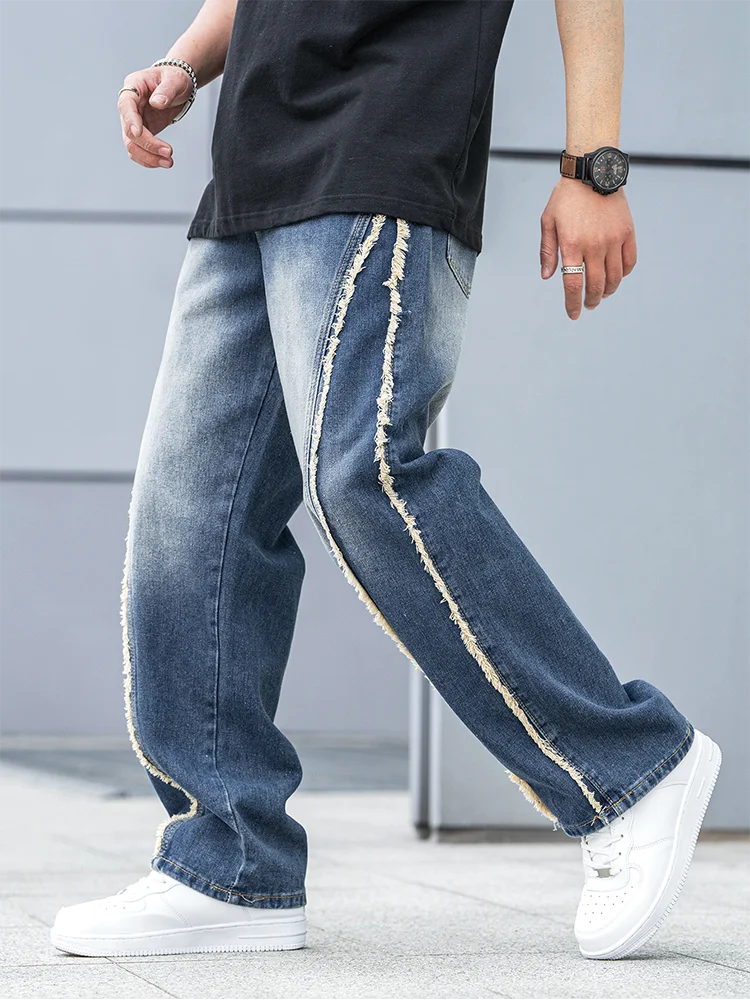 Comfort-Fit Jeans