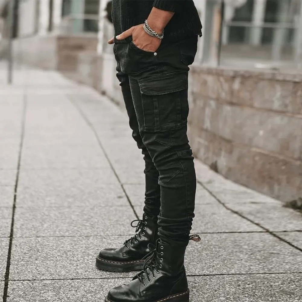 Cargo Motion-Ready Jeans