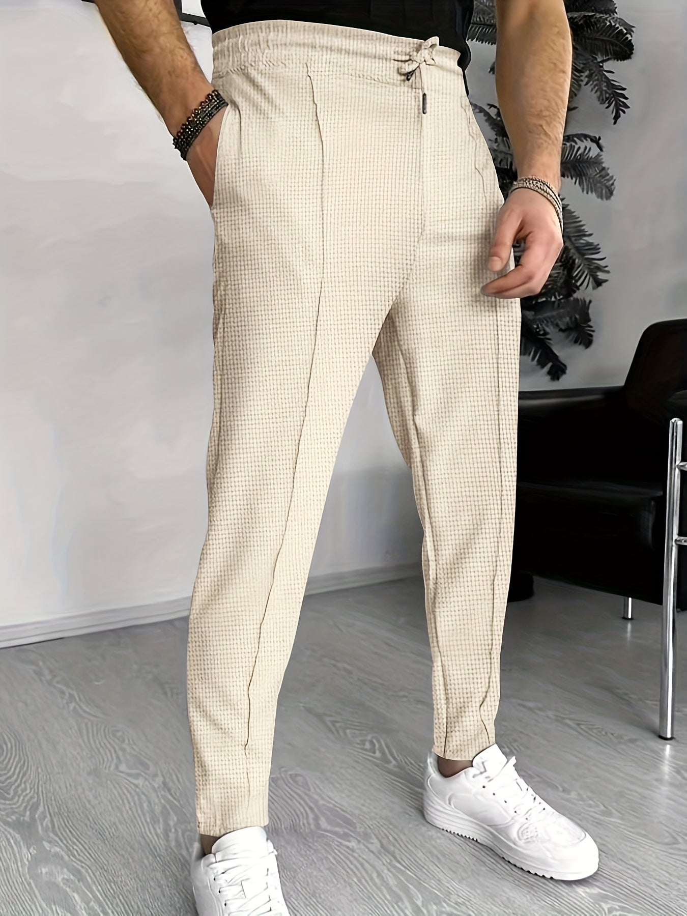 Sculpting Slim Pants