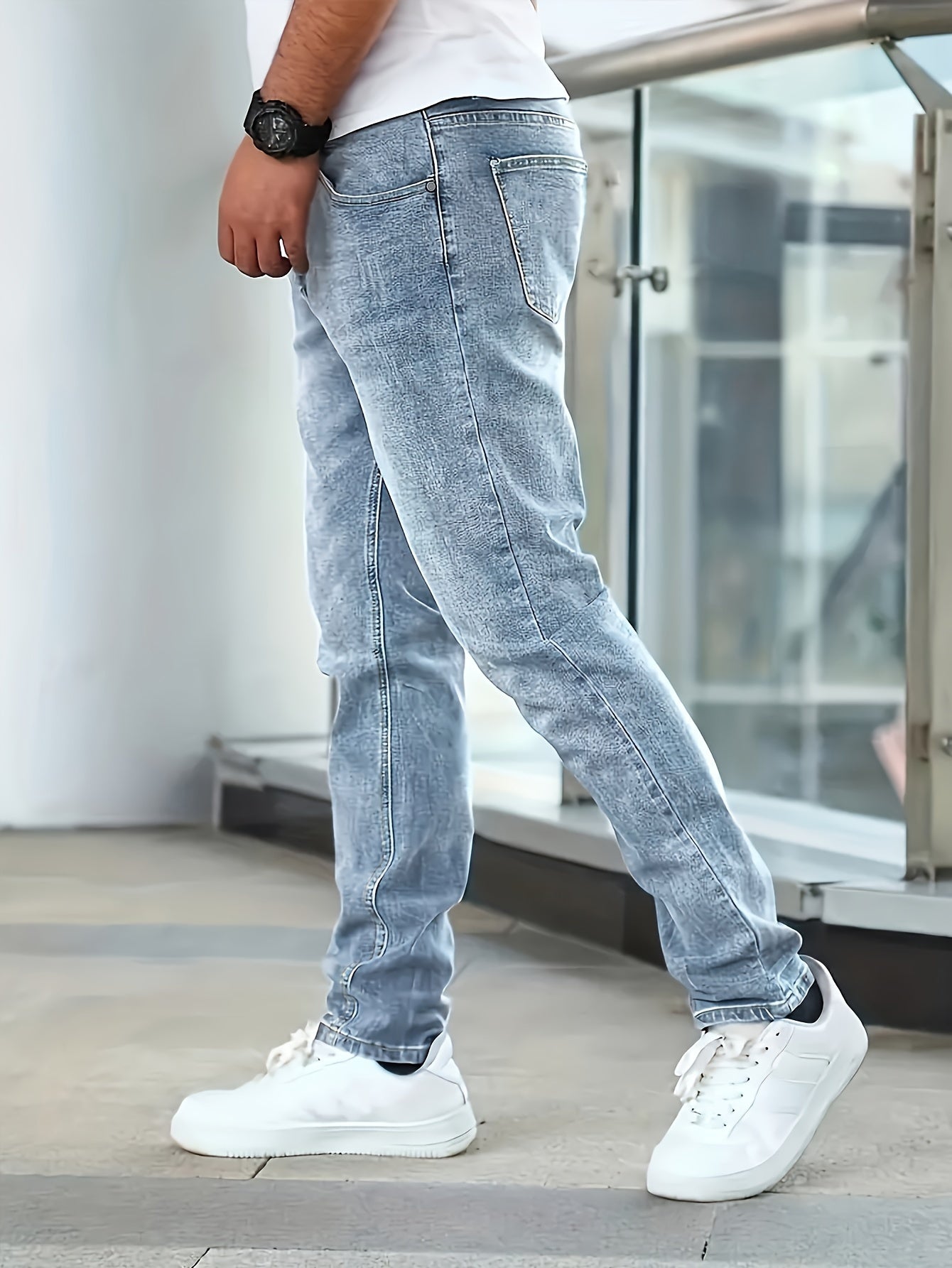 Everyday-Comfort Jeans