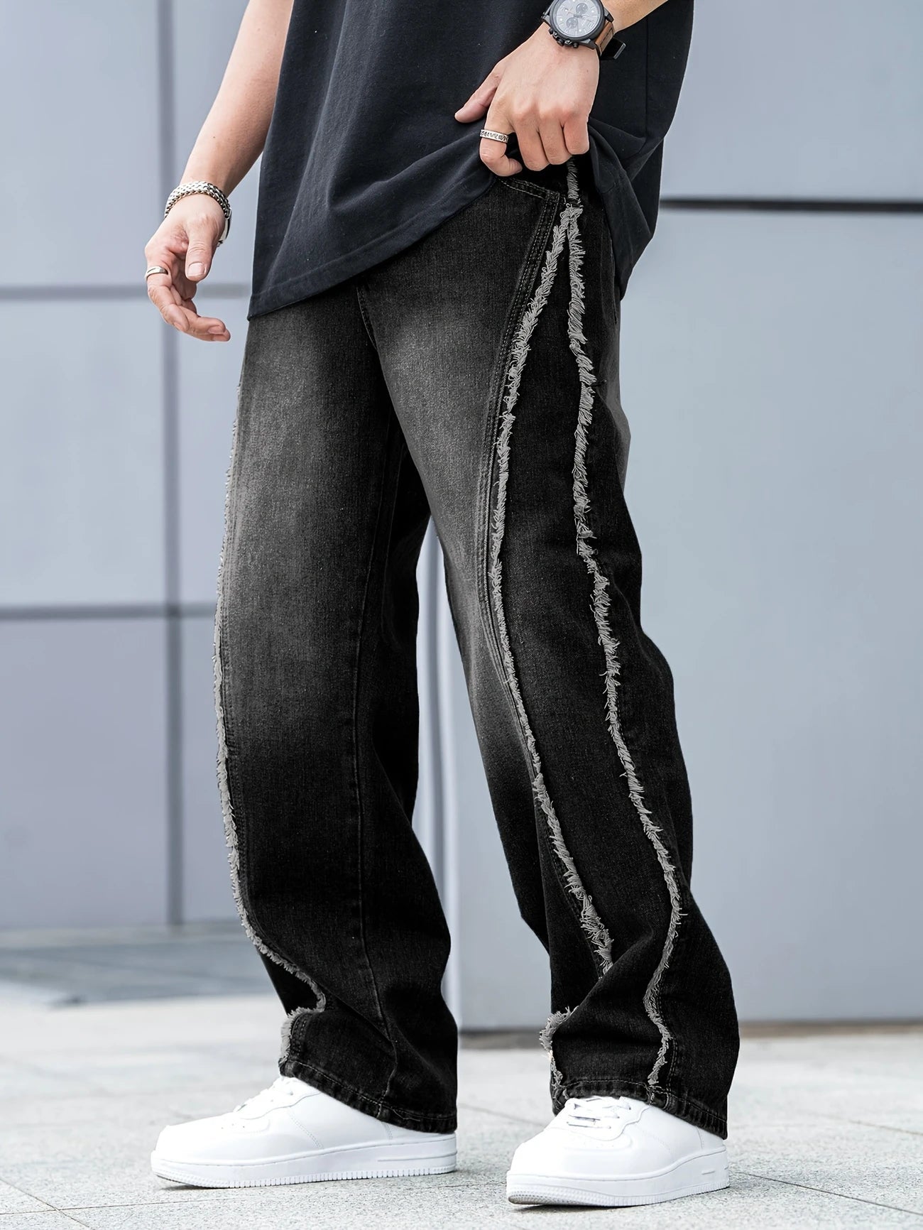 Comfort-Fit Jeans