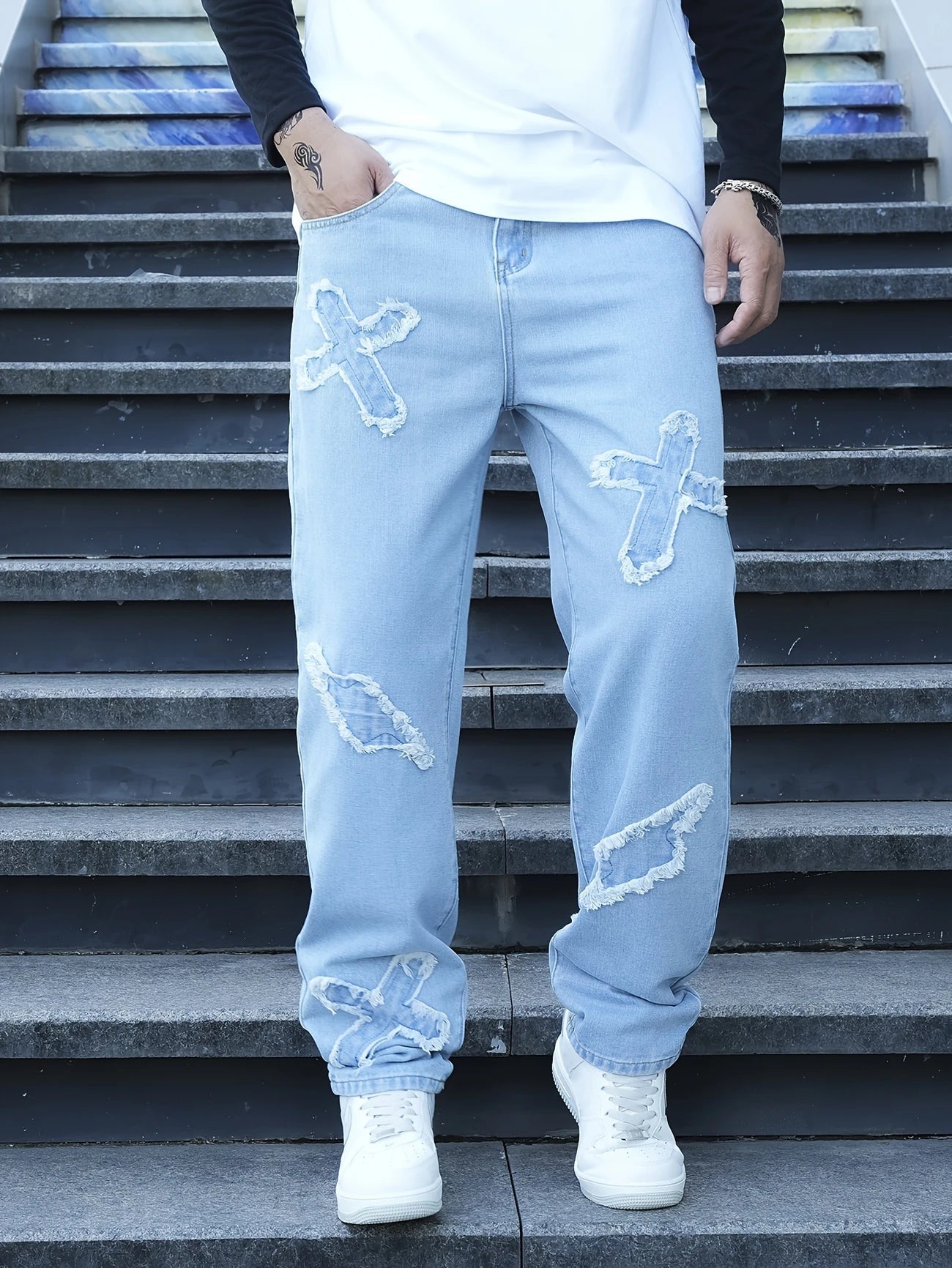 Embroidered-Elegance Jeans