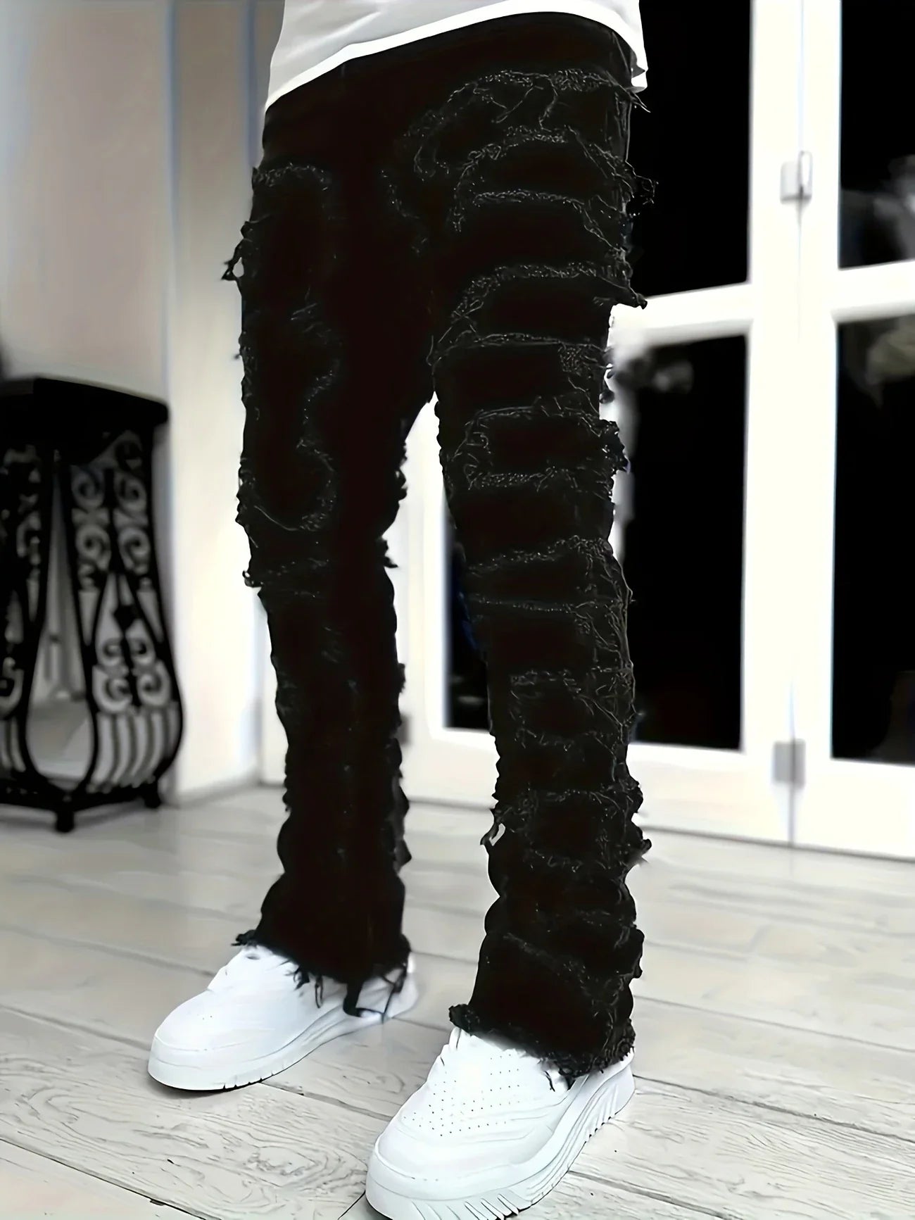 Bold-Edge Jeans