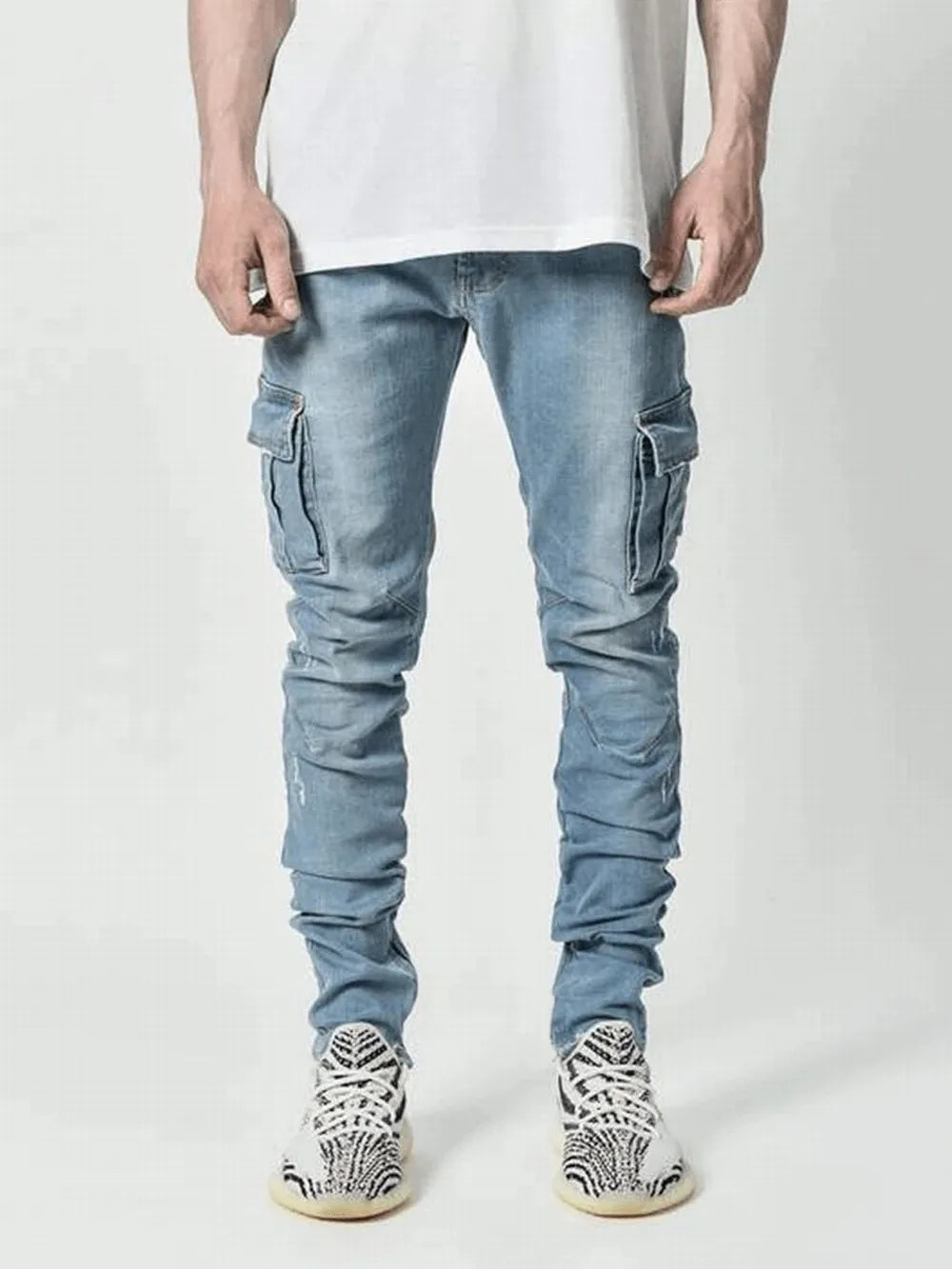 Cargo Motion-Ready Jeans