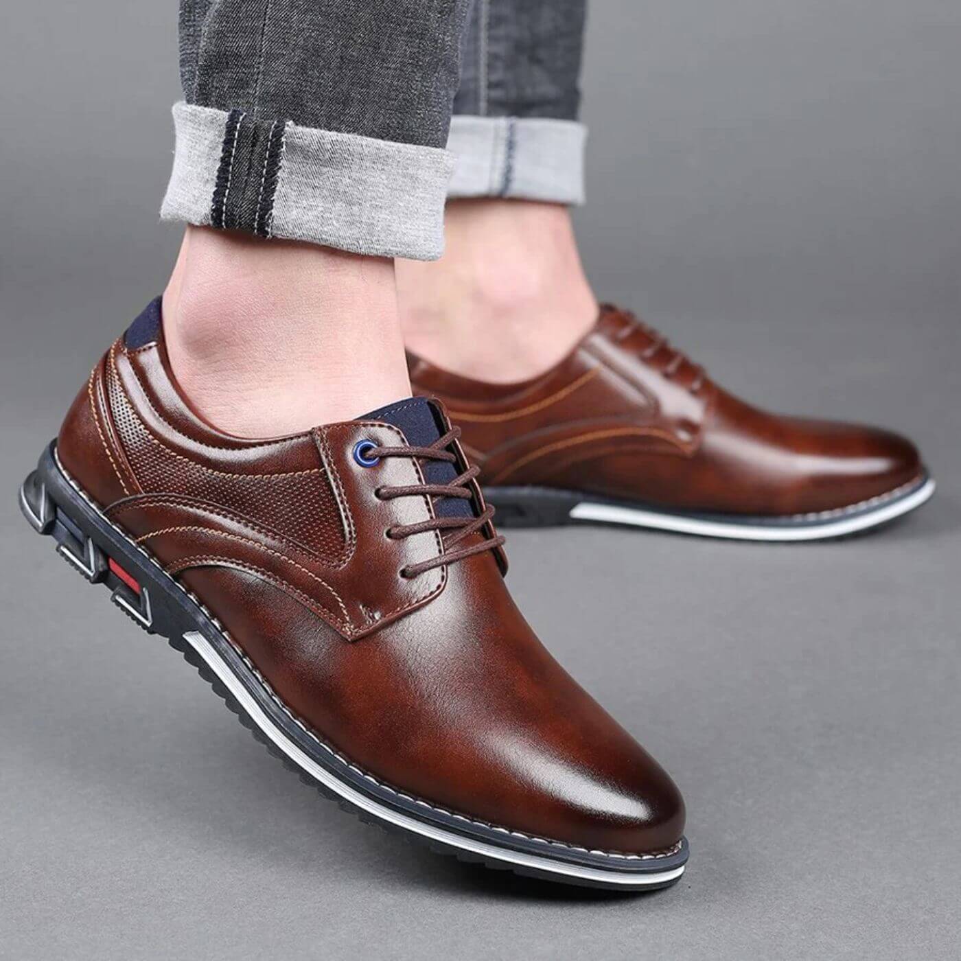Pain-Free Oxford All-Day Comfort