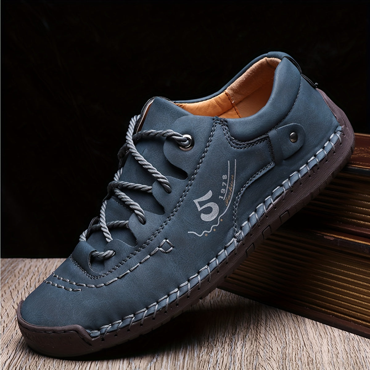 Lace Cushion-Soft Sneakers