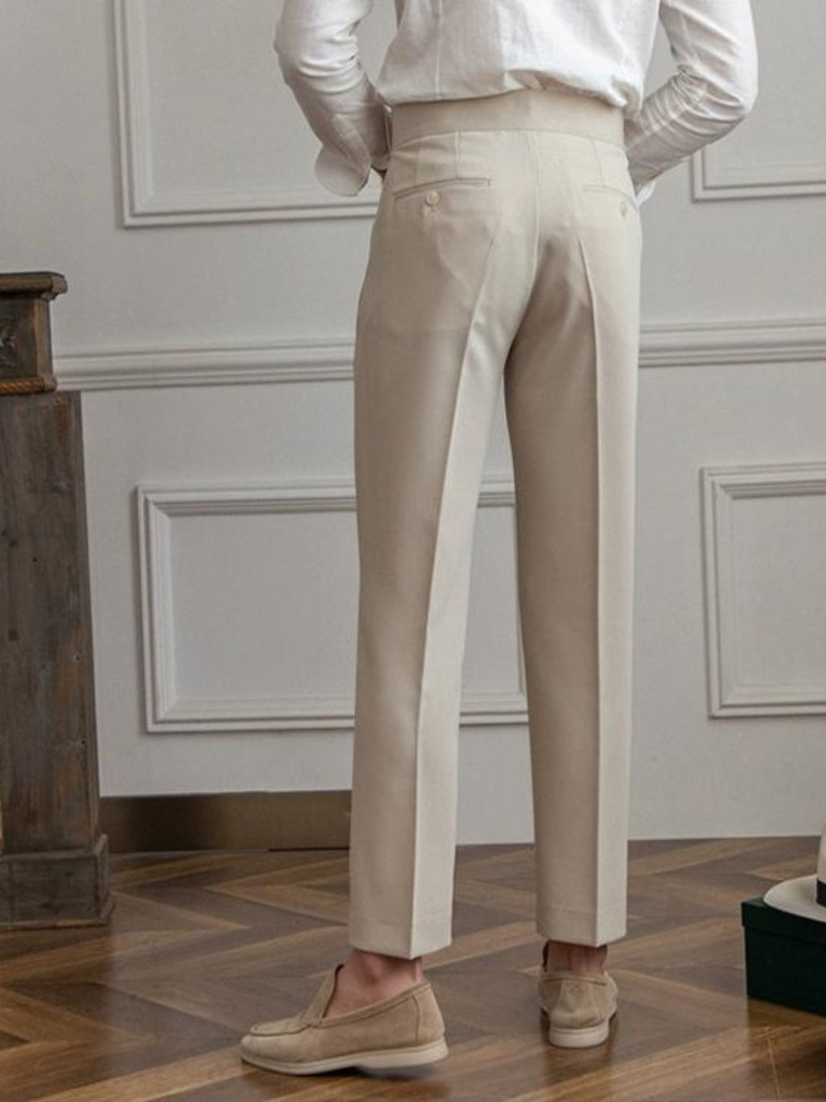 Effortless Style: Wrinkle-Free Trousers