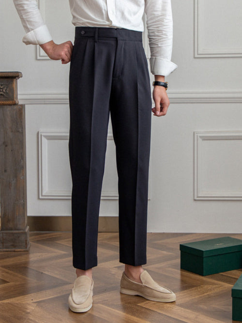Effortless Style: Wrinkle-Free Trousers