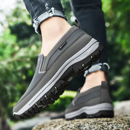Arch-Relief Walking Shoes