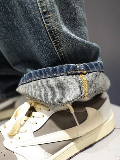 Relaxed-Fit Jeans